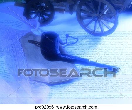 Stock Photograph - wheel, cigarette, mood image, mood, tobacco, 0917. Fotosearch