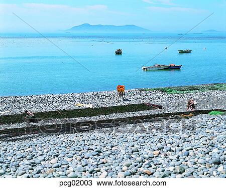 Balikci Koyu Deniz Sahil Plaj Sahil Deniz Kuru Hazir Goruntu Pcg02003 Fotosearch