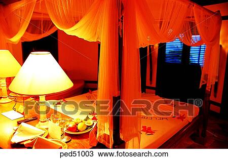 guest room, room, Maldives, Banyantree resort, night, room View Large Photo Image Stock Image - guest room, room, Maldives, Banyantree resort, night, room. Fotosearch