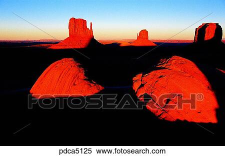 red sky, sunset, sunrise, Monument Valley, America, USA, rock View Large Photo Image Stock Photography - red sky, sunset, sunrise, Monument Valley, America, USA, rock. Fotosearch