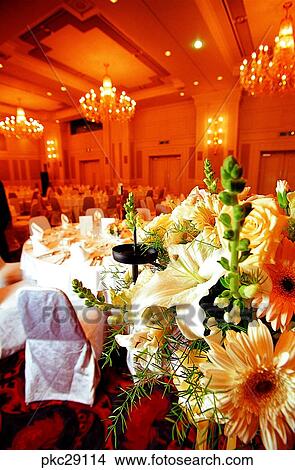Picture - wedding, wedding hall, vessel, knife, napkin, restaurant, buffet. Fotosearch