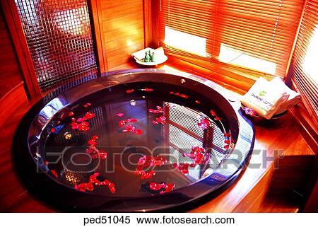 Stock Photography - sightseeing, tourism, Guam, leaf, resort, bath room. Fotosearch