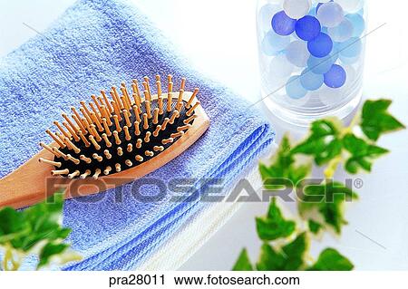 Stock Image - bomb, brush, nessesory, articles, accessory, life. Fotosearch