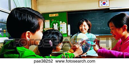 Stock Image - child, children, youngster, young, conversation, tell, talk. Fotosearch