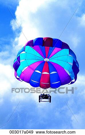 Stock Photo - sky, cloud, Leports, leisure, sports, extreme sports, USA. Fotosearch