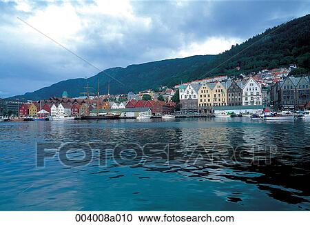 Stock Image - North Europe, Norway, sightseeing place, sightseeing, trip, Oslo, Oslo harbor. Fotosearch