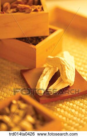 Stock Photograph - drugstuffs, traditional drugstuffs, Oriental drugstuffs, Oriental medicine, traditional medicine, Oriental medicine, Oriental. Fotosearch