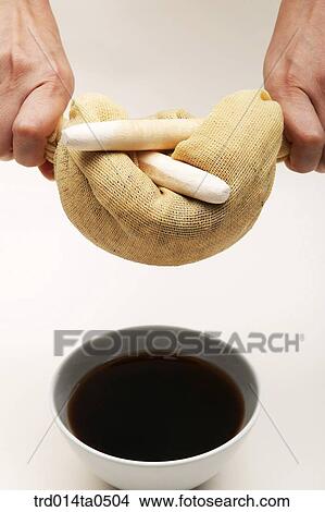 person, indoor, hand, Oriental medicine, Oriental medicine, preparationinstrument, Oriental medicine View Large Photo Image Picture - person, indoor, hand, Oriental medicine, Oriental medicine, preparationinstrument, Oriental medicine. Fotosearch