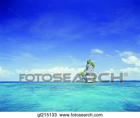 Stock Image - sea, cloud, horizon, horizontal line, sky, outdoor, exterior. Fotosearch