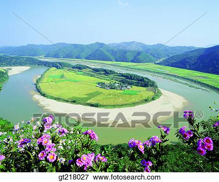 exterior, day, daytime, daylight, Yechun, Uisungpo, town View Large Photo Image Stock Photo - exterior, day, daytime, daylight, Yechun, Uisungpo, town. Fotosearch