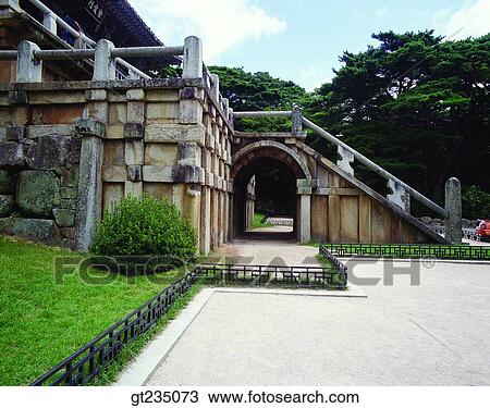 Stock Image - Bulguksa, race, run, summer, outdoor, exterior. Fotosearch
