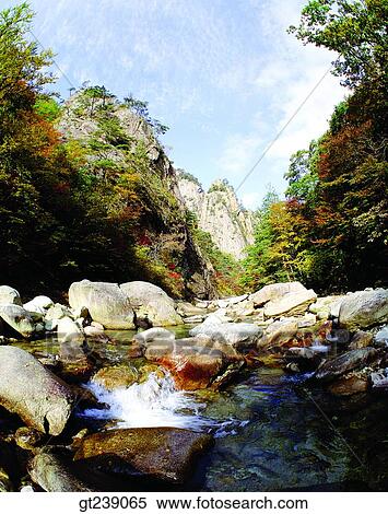 Korea, exterior, day, daytime, daylight, Jujeongoal, Sorak mountain View Large Photo Image Stock Photography - Korea, exterior, day, daytime, daylight, Jujeongoal, Sorak mountain. Fotosearch