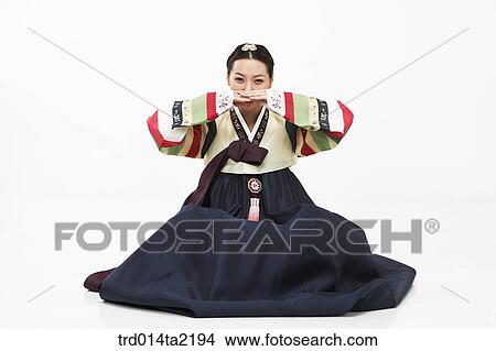 festival day, New Year's Day, Korean clothes, tradition, clothes, harvest festival, person View Large Photo Image Picture - festival day, New Year's Day, Korean clothes, tradition, clothes, harvest festival, person. Fotosearch