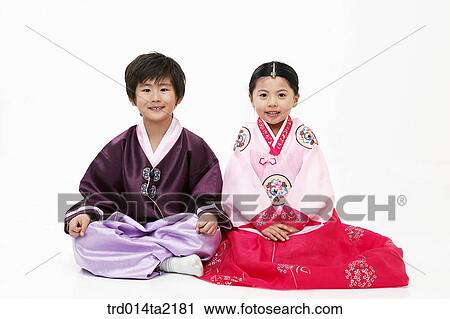 Stock Image - festival day, New Year's Day, Korean clothes, tradition, clothes, harvest festival, person. Fotosearch