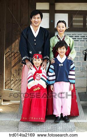 festival day, New Year's Day, Korean clothes, tradition, clothes, harvest festival, outdoor View Large Photo Image Stock Photo - festival day, New Year's Day, Korean clothes, tradition, clothes, harvest festival, outdoor. Fotosearch