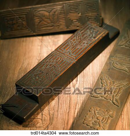 Picture - Korea, lifestyle object, tradition, Korean tradition, folk, honey-cake board, antique. Fotosearch