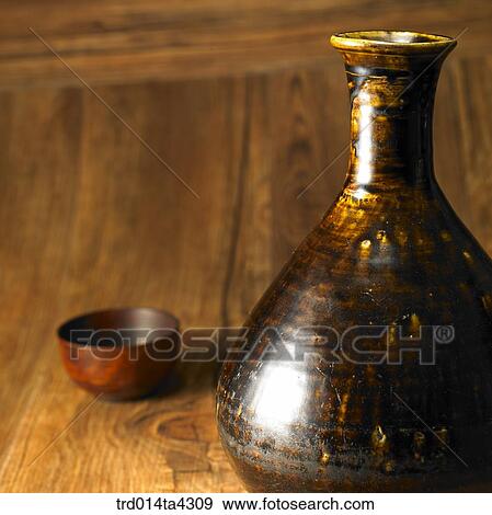 wine and rice cake, antique, lifestyle object, folk, Korean tradition, tradition, Korea View Large Photo Image Stock Photo - wine and rice cake, antique, lifestyle object, folk, Korean tradition, tradition, Korea. Fotosearch