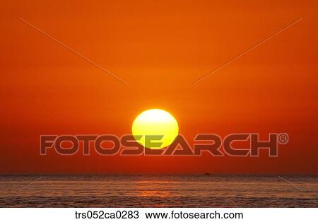 Jeju Island/close up sun View Large Photo Image Stock Image - Jeju Island/close up sun. Fotosearch