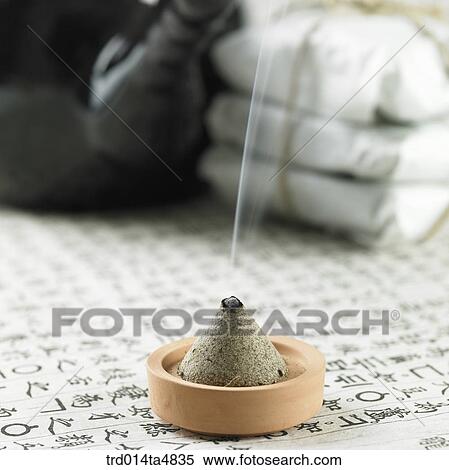 Chinese medicine, Oriental medicine, Extractor, Wrap of Chinese medicine, Moxa cautery View Large Photo Image Stock Photography - Chinese medicine, Oriental medicine, Extractor, Wrap of Chinese medicine, Moxa cautery. Fotosearch