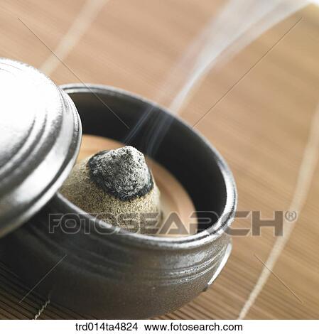 Chinese medine, Oriental medicine, moxa cautery View Large Photo Image Picture - Chinese medine, Oriental medicine, moxa cautery. Fotosearch