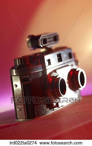 Picture - Image/movie equipment, a camera. Fotosearch