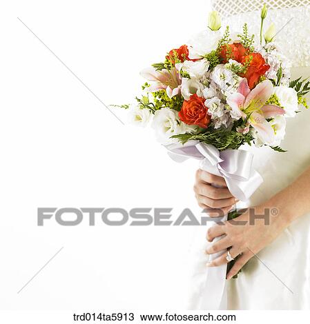 A 花嫁 で A 花束 ストックイメージ Trd014ta5913 Fotosearch