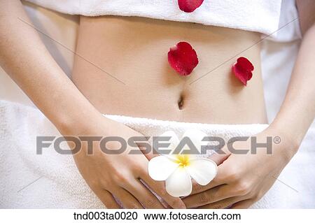 Stock Image - body/ a woman's body. Fotosearch