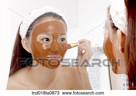 woman doing mud pack View Large Photo Image Stock Image - woman doing mud pack. Fotosearch