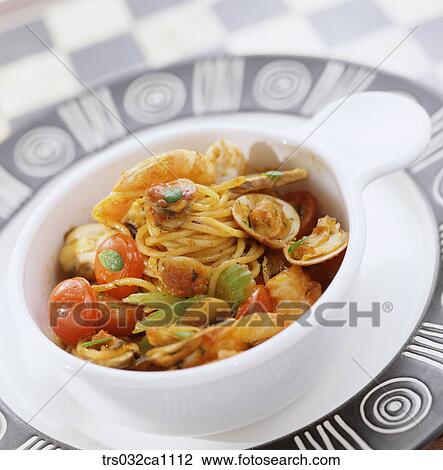 Stock Image - Western food, dish, food, spaghetti, seafood, spaghetti, noodle. Fotosearch