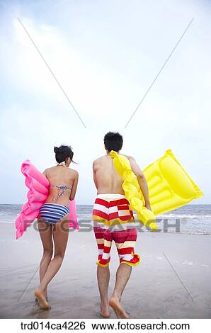 Stock Photograph - sky, sea, horizon, sandybeach, sands, beachwithwhitesands, wave. Fotosearch