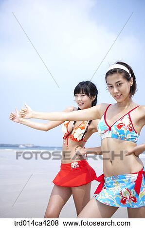Stock Photo - sky, sea, horizon, summer, holiday, vacation, recreationcenter. Fotosearch