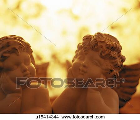 Picture - Cherub statues. Fotosearch