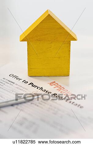 Symbolic building View Large Photo Image Stock Photography - Symbolic building. Fotosearch