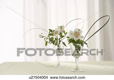 Flower arrangement View Large Photo Image Picture - Flower arrangement. Fotosearch