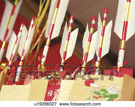 Stock Photo - Japanese arrows. Fotosearch
