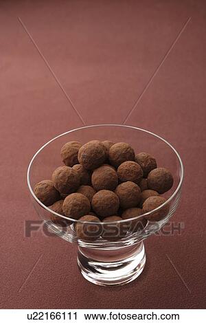 Stock Image - Truffe. Fotosearch
