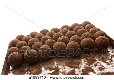 Picture - Truffles. Fotosearch