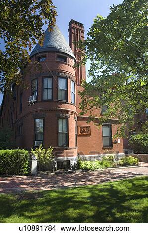 Picture - Brick home. Fotosearch