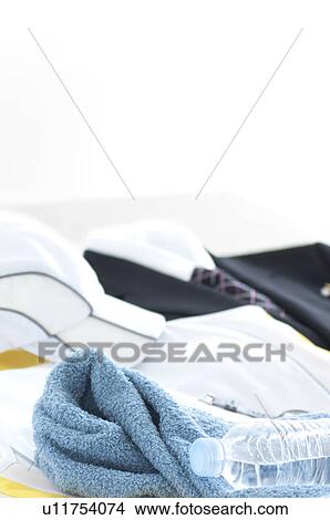 Picture - Sportswear and businesswear. Fotosearch