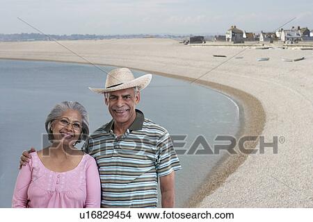 Picture - Portrait of an old couple. Fotosearch