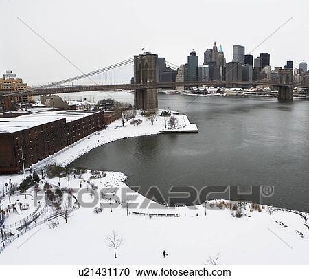 Brooklyn bridge View Large Photo Image Stock Image - Brooklyn bridge. Fotosearch