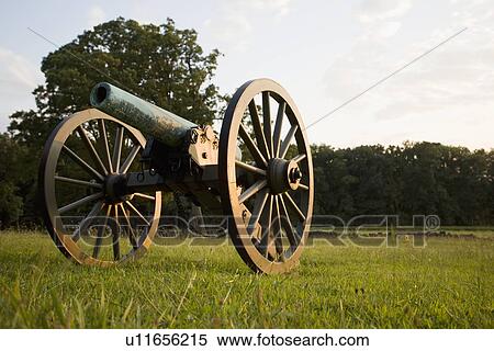 Stock Photography - Cannon. Fotosearch