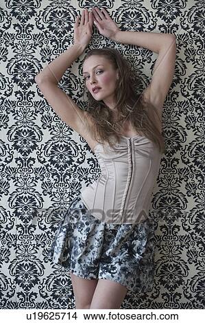 Picture - Portrait of a woman. Fotosearch