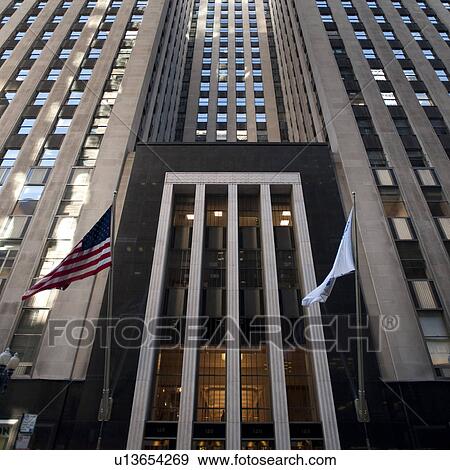 Bank of America Building in Chicago View Large Photo Image Stock Photo - Bank of America Building in Chicago. Fotosearch