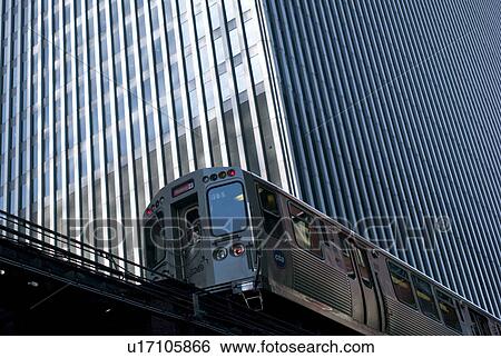 Stock Photograph - Chicago, L Train. Fotosearch