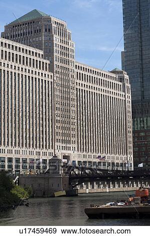 Stock Photo - Chicago, Merchandise Mart. Fotosearch