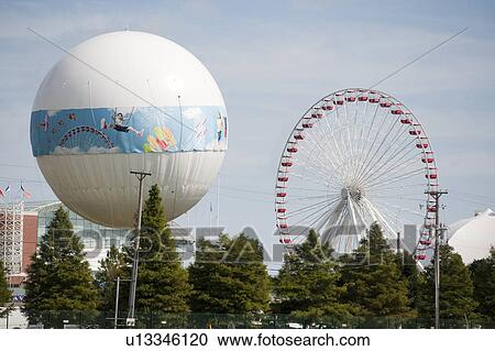 Stock Image - Chicago Navy Pier. Fotosearch