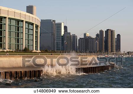 Stock Photo - Chicago Skyline, Shedd Aquarium, Lake Michigan. Fotosearch