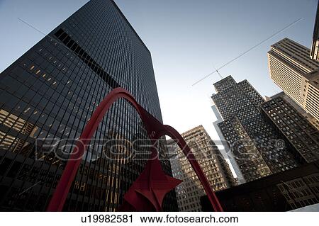 Stock Image - Sculpture outside the Kluczynski Federal Building in Chicago. Fotosearch