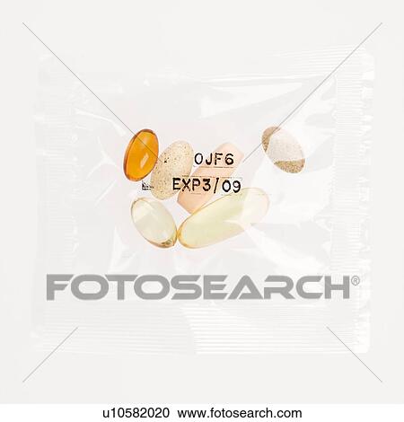 Stock Image - Daily Vitamin Supplement Pack. Fotosearch